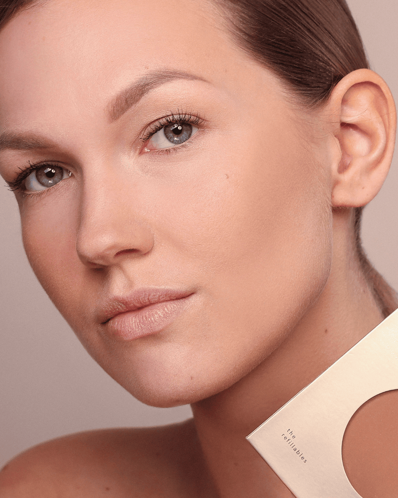 compact mineral bronzer