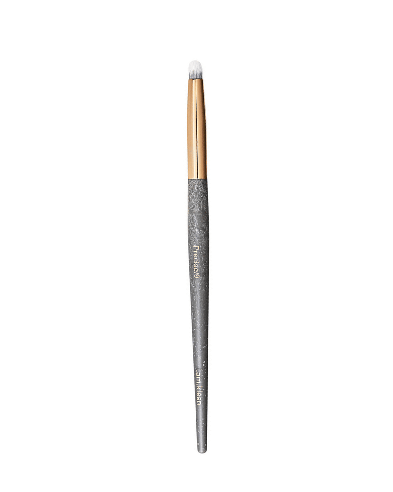 eye precise brush 9