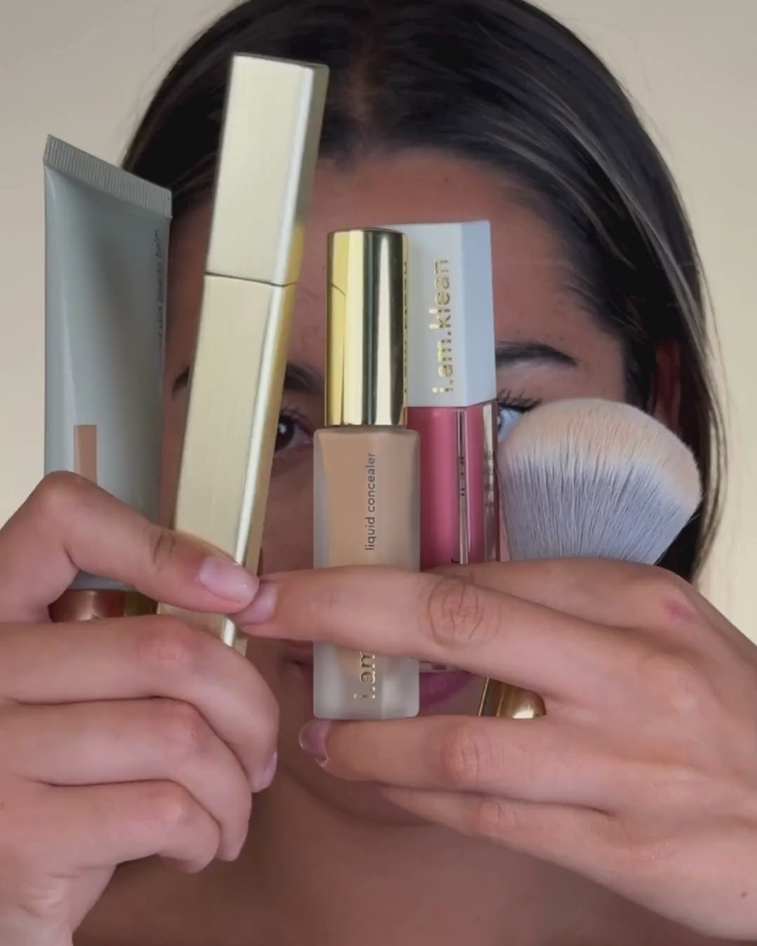 how to use the liquid concealer