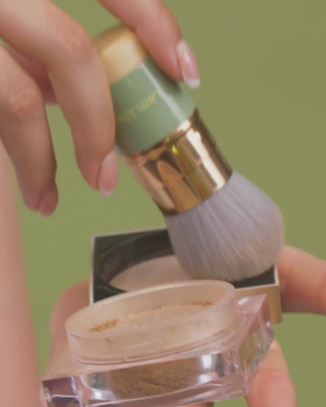retractable kabuki