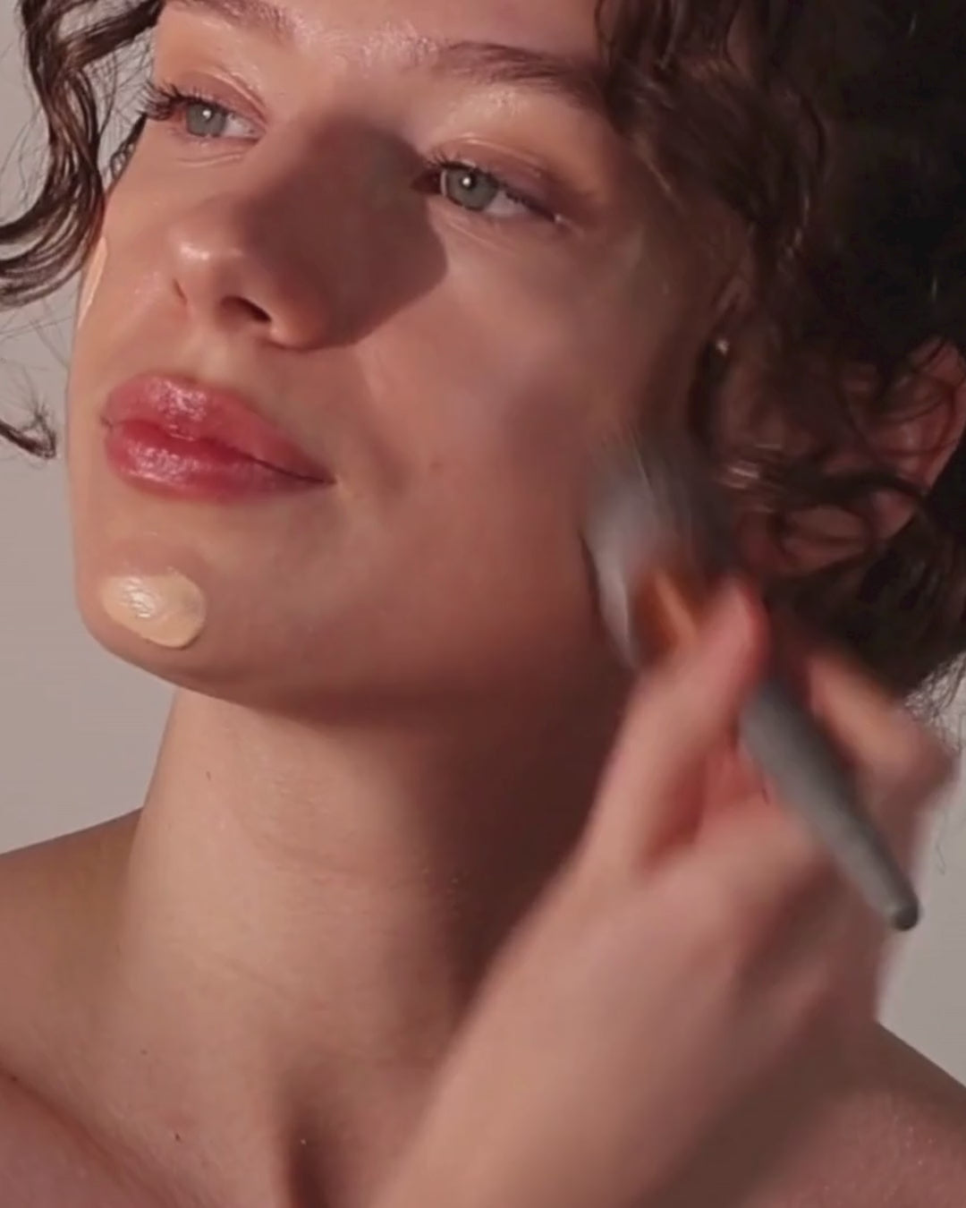 our buffing foundation brush