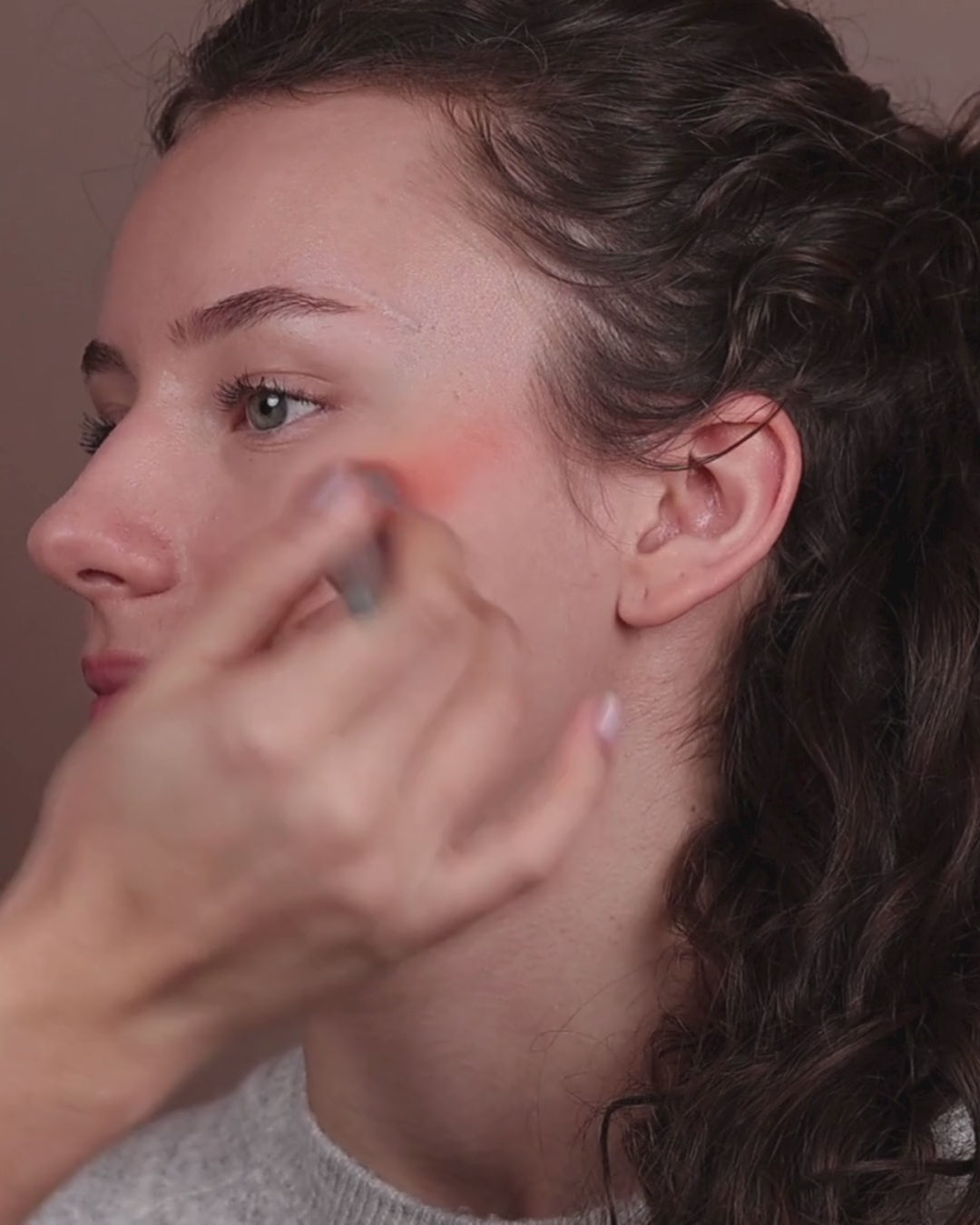 how to use our small stippling brush